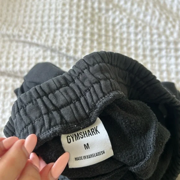 Black Gymshark Shorts - Picture 3 of 3